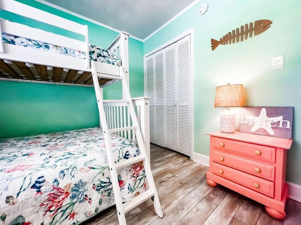 Beach Harbour 17 At The Cb Boardwalk Walk To Everything! Carolina Beach Exteriér fotografie