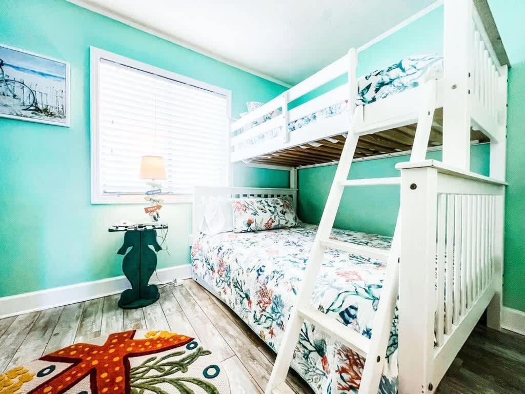 Beach Harbour 17 At The Cb Boardwalk Walk To Everything! Carolina Beach Exteriér fotografie